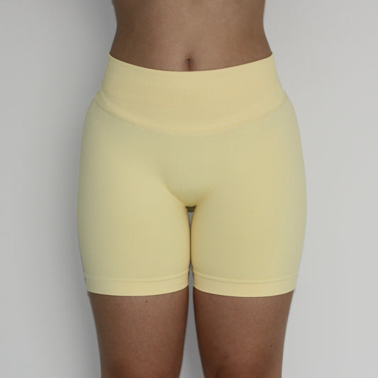 Impact Shorts - Butter Yellow