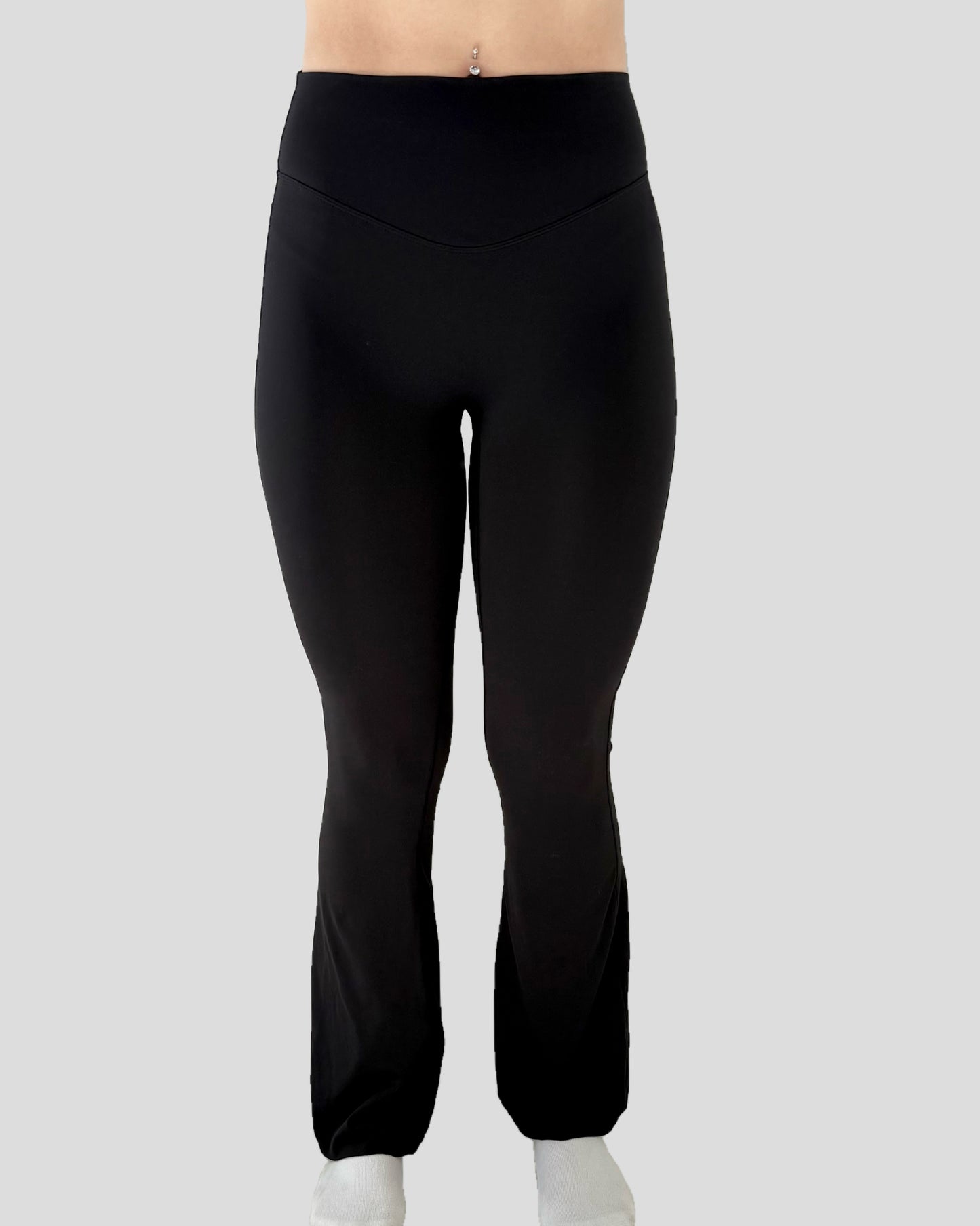 Essential Flares - Black