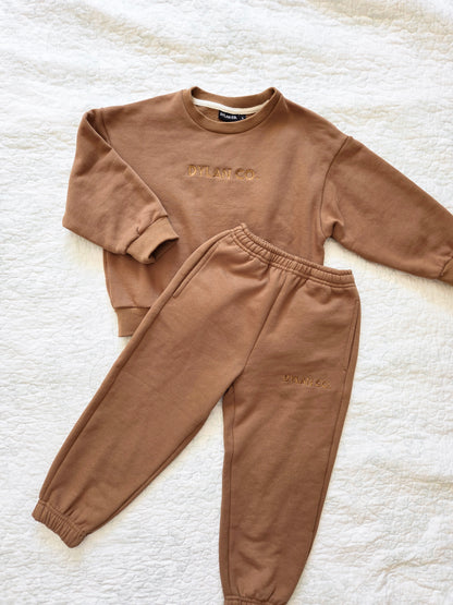 *PRE-ORDER* KIDS LOGO CREWNECK - CARAMEL
